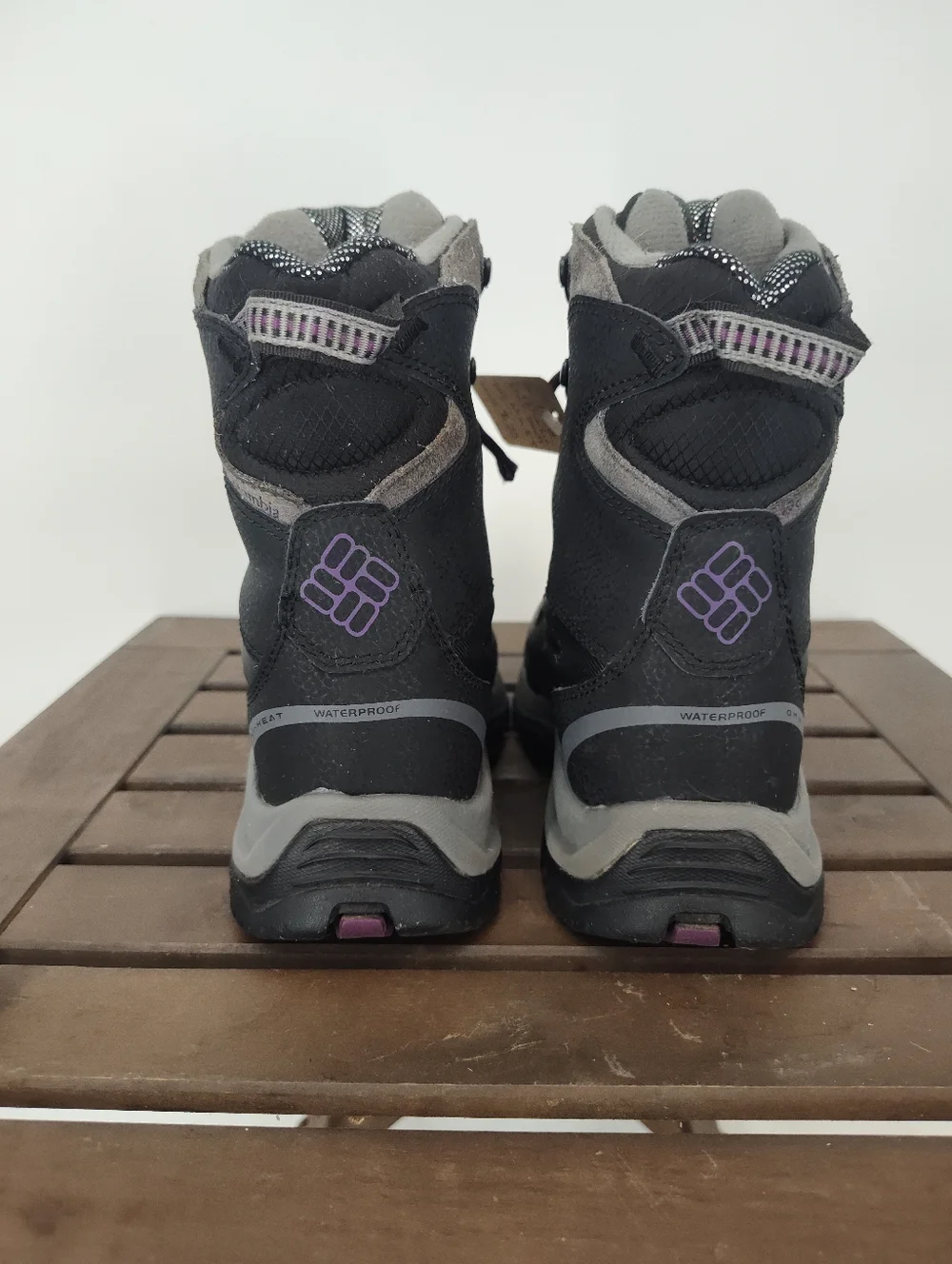 Columbia Women’s Black Techlite Omni-Heat Winter Boots - Waterproof Size 5.5